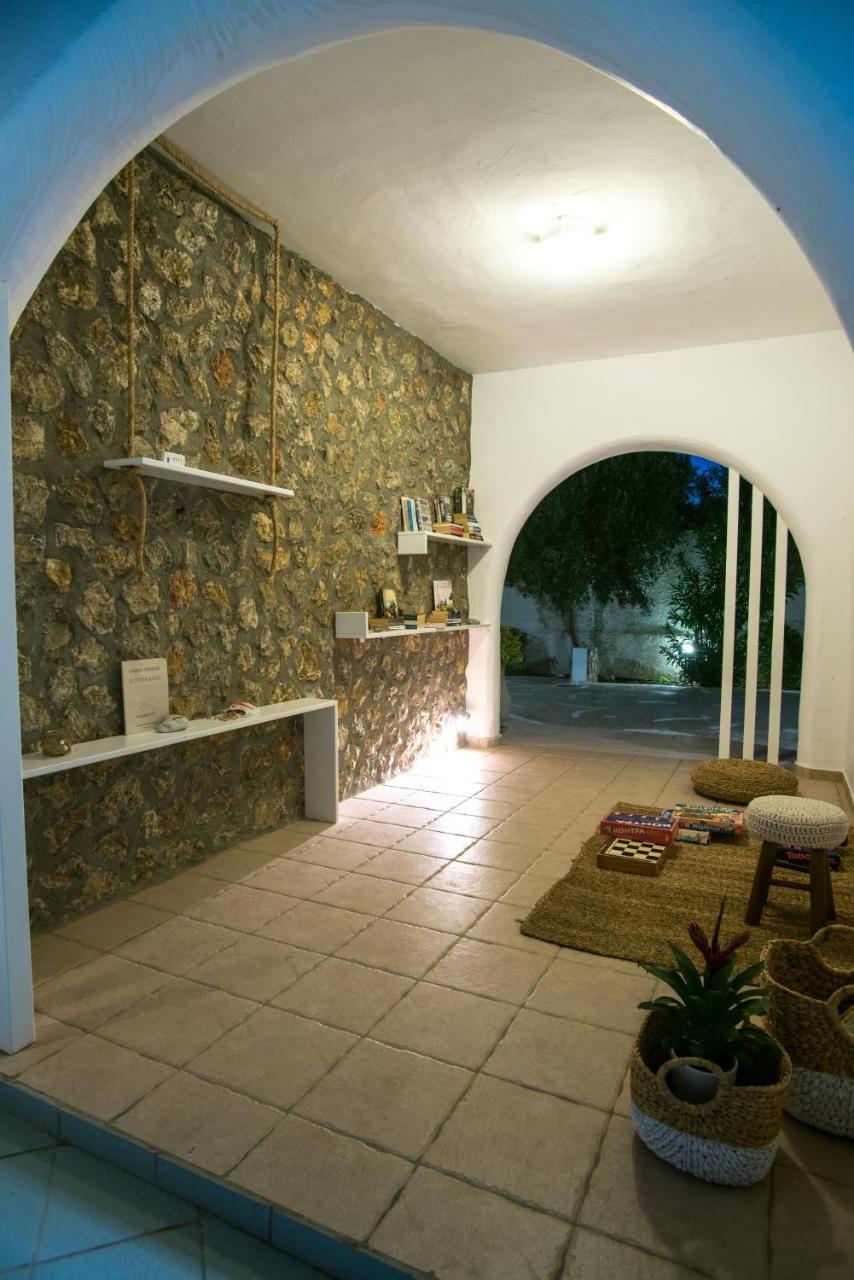 Mouras Resort Livadi  Exterior foto
